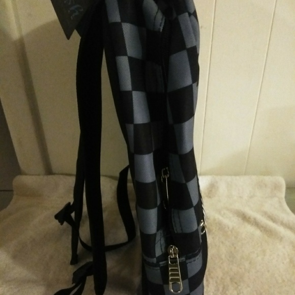 SCHOOL/ OFFICE ESSENTIALS BACKPACK - Picture 3 of 7